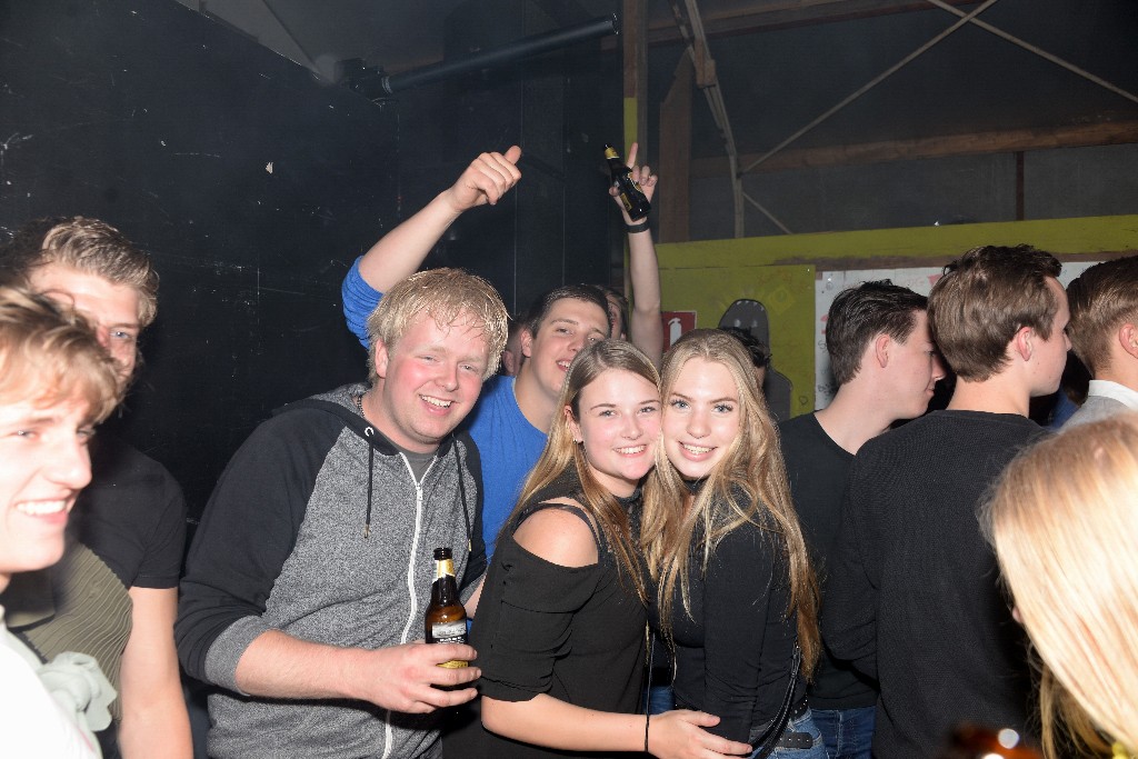 ../Images/Feest zonder naam 2019 186.jpg